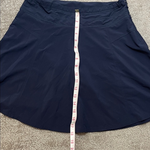 Athleta Navy All Day Skort Size 6 - Picture 3 of 10